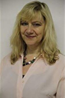 Обложка книги Бет Вуд