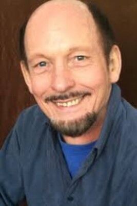 Обложка книги Кэмерон Стаут