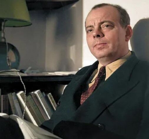 Обложка книги Антуан де Сент-Экзюпери