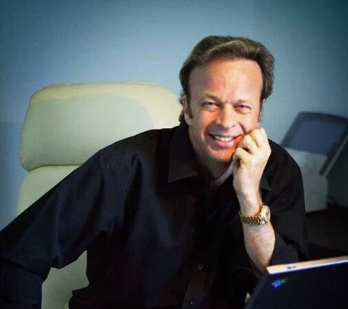 Обложка книги Эндрю Мэтьюз