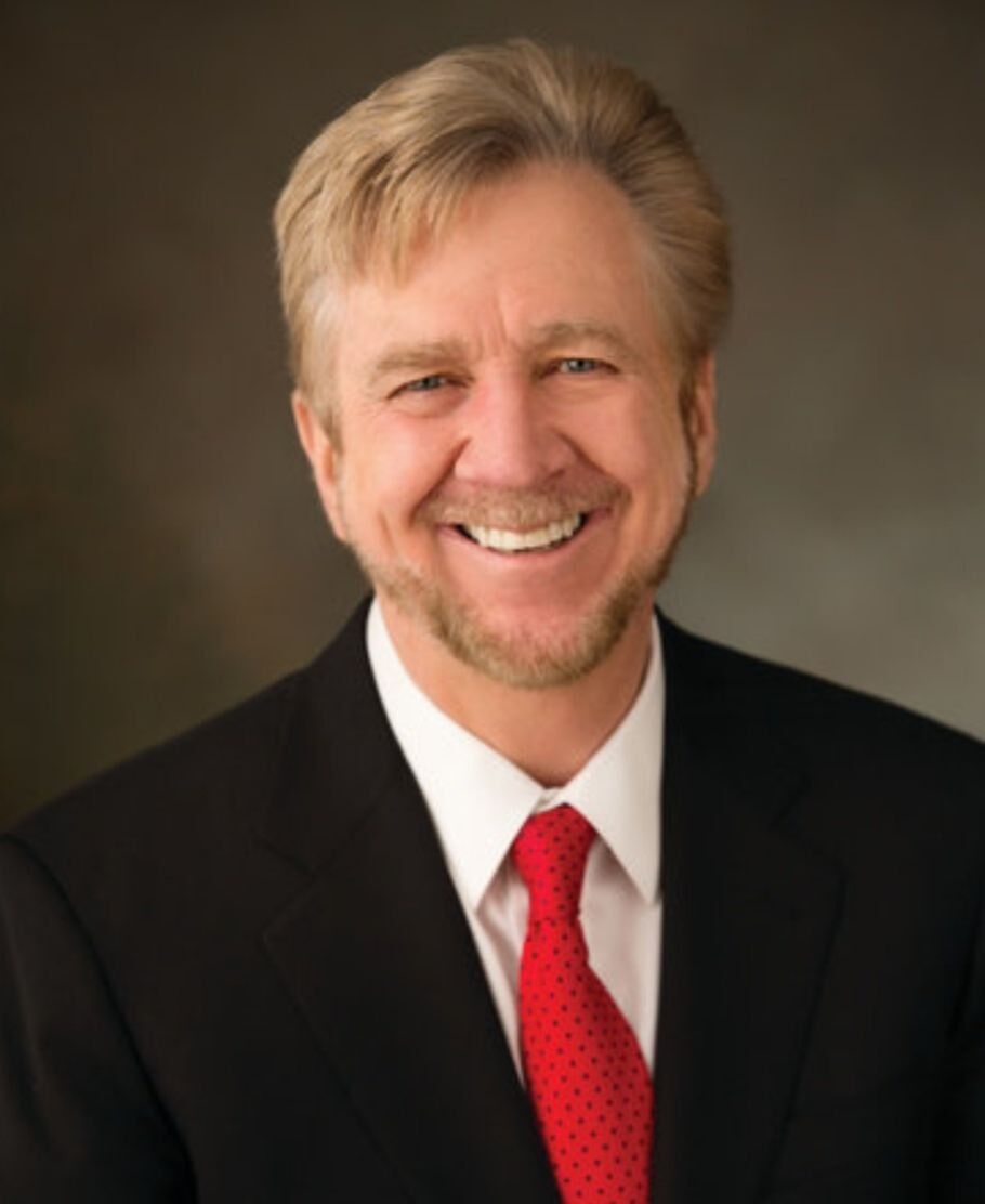 Обложка книги Стивен К. Скотт