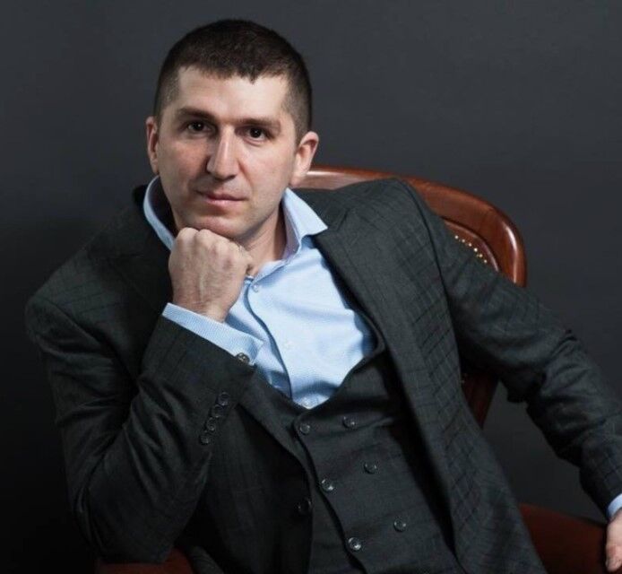Обложка книги Рустам Агамалиев